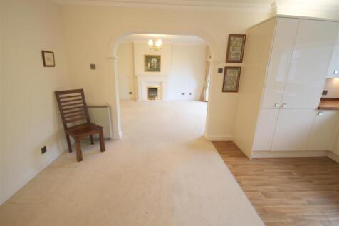 MP Dining Room.JPG