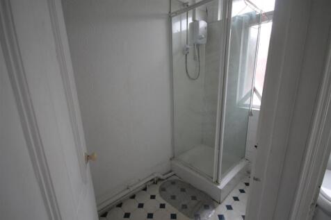 Shower a.JPG