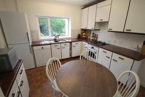 PC Kitchen ii.JPG