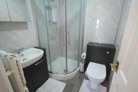 PC Ensuite i.JPG