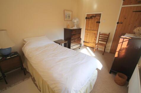 SC bedroom 3i.JPG