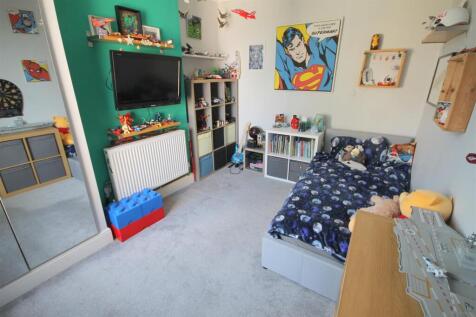 OR Bedroom 2.JPG
