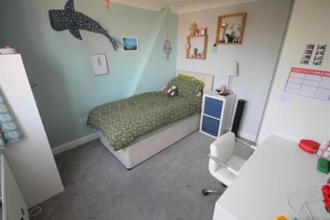 OR Bedroom 3.JPG