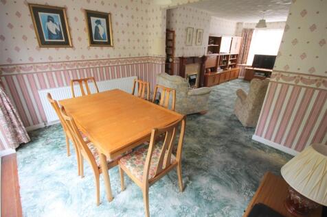 OR Dining Area i.JPG