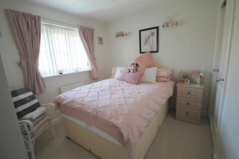 TA Bedroom 2.JPG