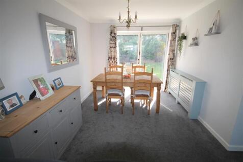 FC Dining Area.JPG