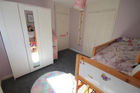 FC Bedroom 2ii.JPG