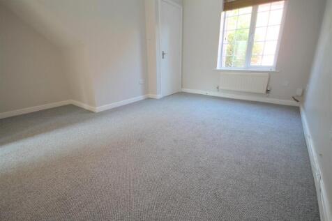 Lounge 2.JPG