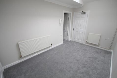 CM Ent Hall ii.JPG