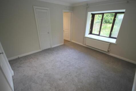 CM Bedroom 1ii.JPG