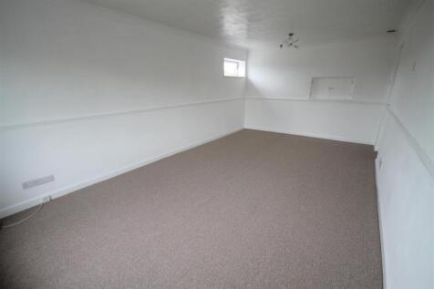 Lounge a.JPG