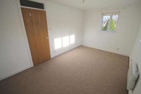 WC Bedroom b.JPG