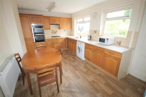 SR Kitchen i.JPG