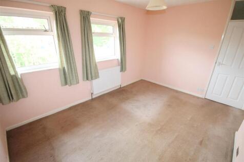 SR bedroom 2iv.JPG