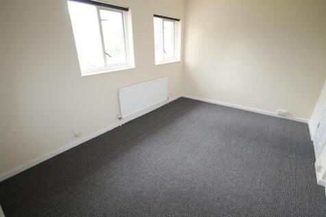 FR Bedroom 1.JPG