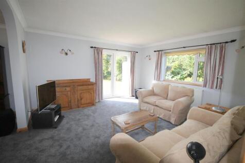 Annexe - Lounge.JPG