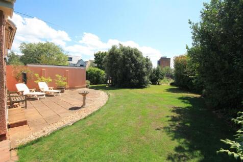 LS Garden ii.JPG
