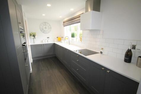 SW Kitchen.JPG