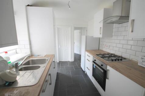 kitchen 2.jpg