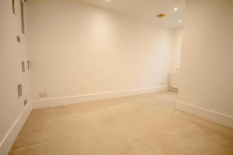 NS Bedroom 1.JPG