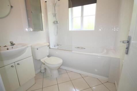 Bathroom.jpg
