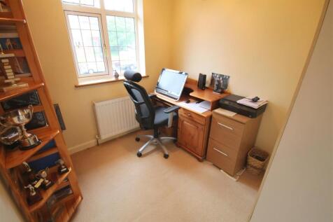 HR Bedroom 4.JPG