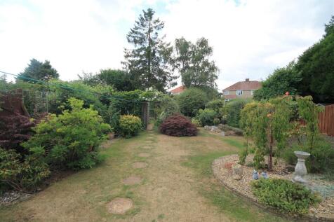 HR Garden i.JPG