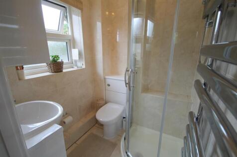 BHR Ensuite.JPG