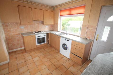 NR Kitchen i.JPG