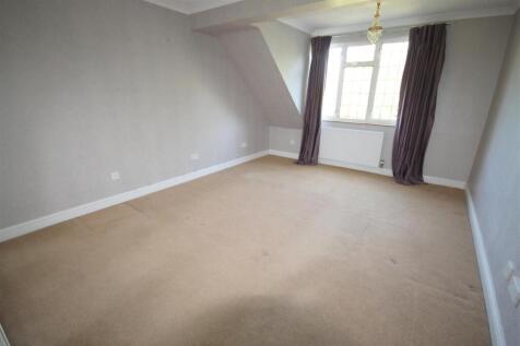 GB FF Bedroom 1 iv.JPG