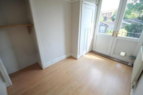 KWY Bedroom 2i.jpg