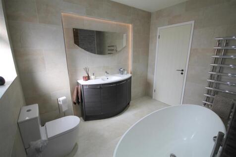 BLR Bathroom ii.JPG