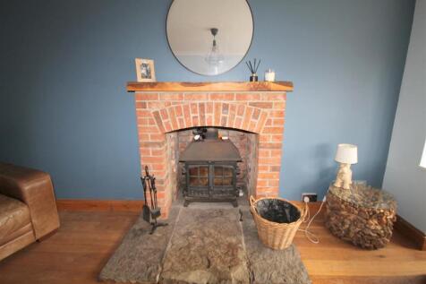 Fireplace.JPG