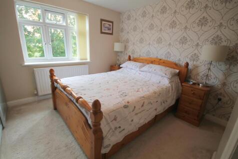 MA Bedroom 1i.JPG