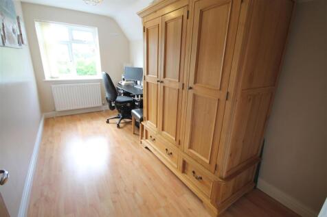 MA Bedroom 3iii.JPG