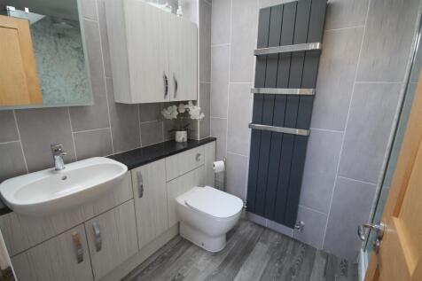 MA Shower Room ii.JPG