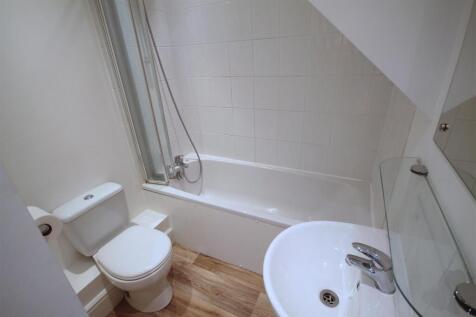 CHR Bathroom .JPG