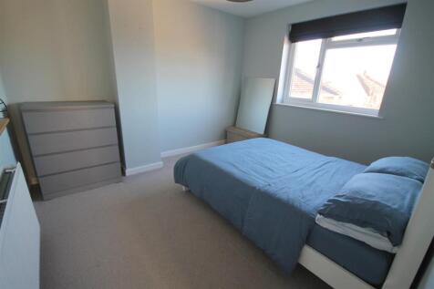OA Bedroom 2.JPG