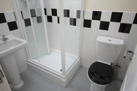Shower room.JPG