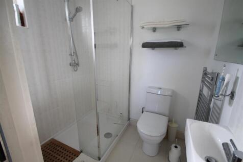 MMD Ensuite.JPG