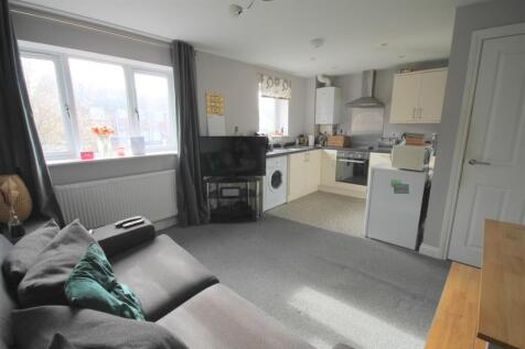 Lounge Kitchen.JPG