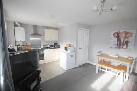 Dining Kitchen.JPG