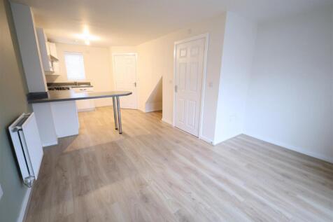 FR Living Space i.JPG