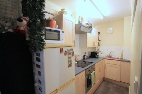Kitchen.JPG