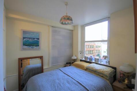 SR Bedroom.JPG