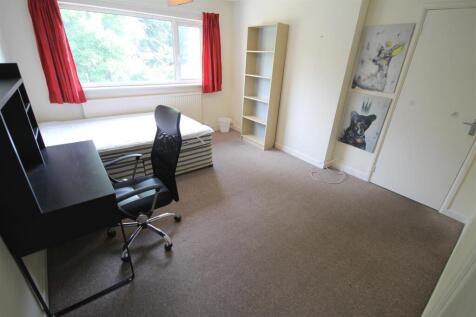 NDR FF Bedroom 1.JPG