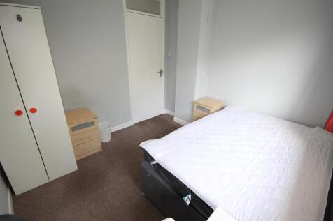 NDR FF Bedroom 3i.JPG