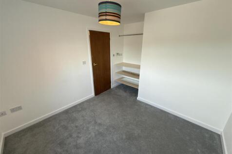 Bedroom 3.JPG
