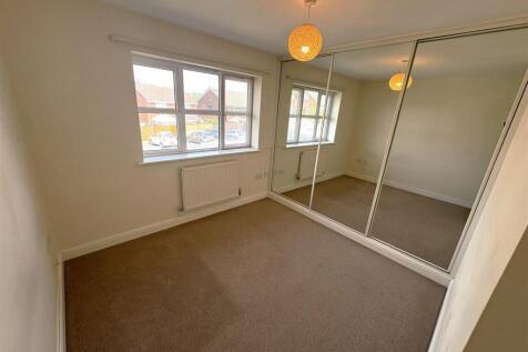 Rear bedroom.JPG