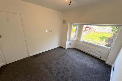 Bedroom 1 2.JPG